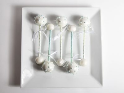 BABY RATTLE Cake Pops