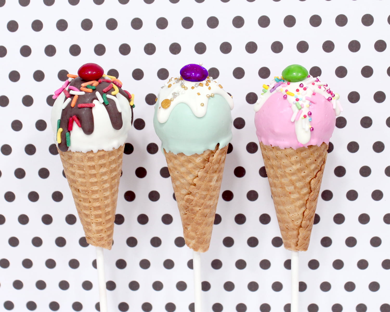 Tiny Bites Thin Mint Mini Waffle Cones